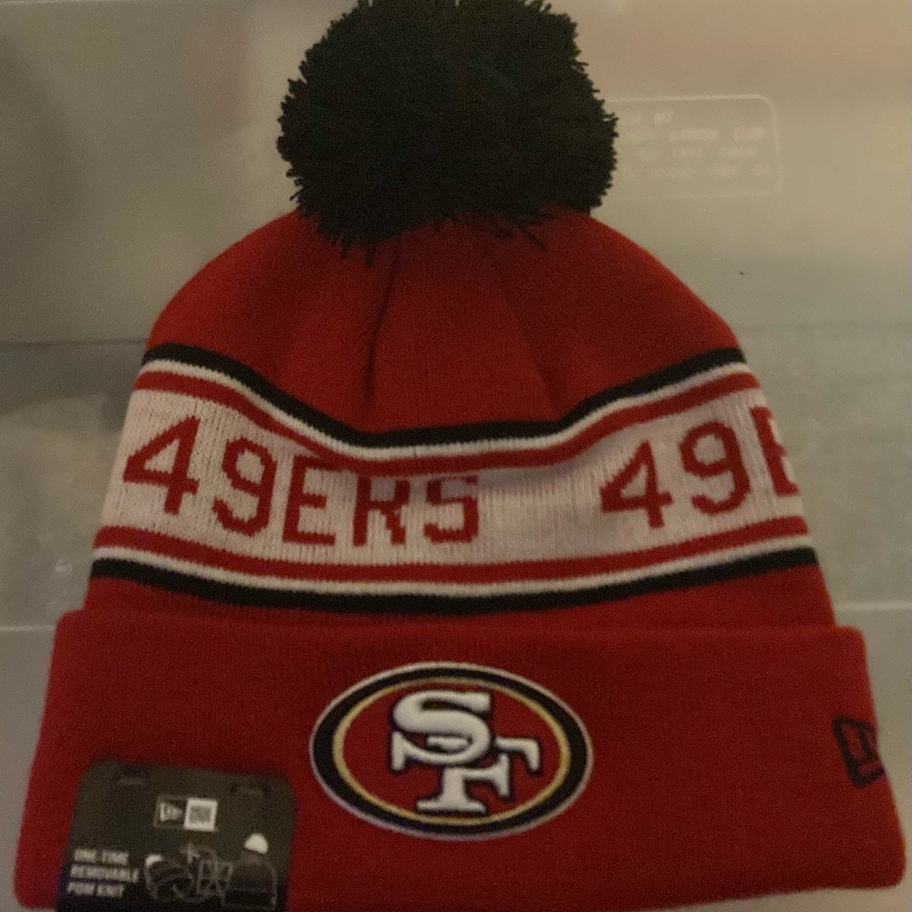 NFL NWT New Era San Francisco 49ers Pom Beanie Red Black White